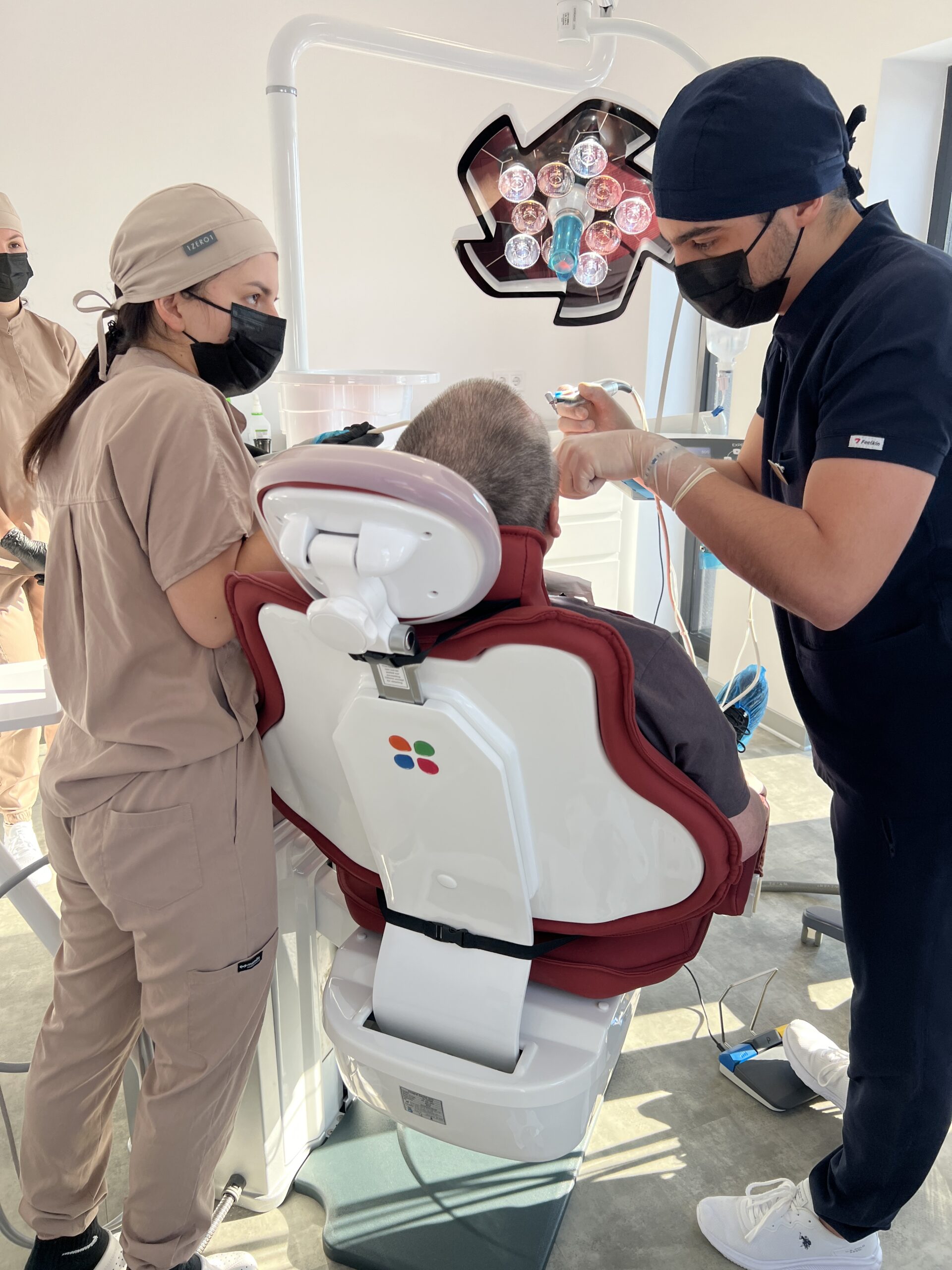 Implantologie ghidată DentElite